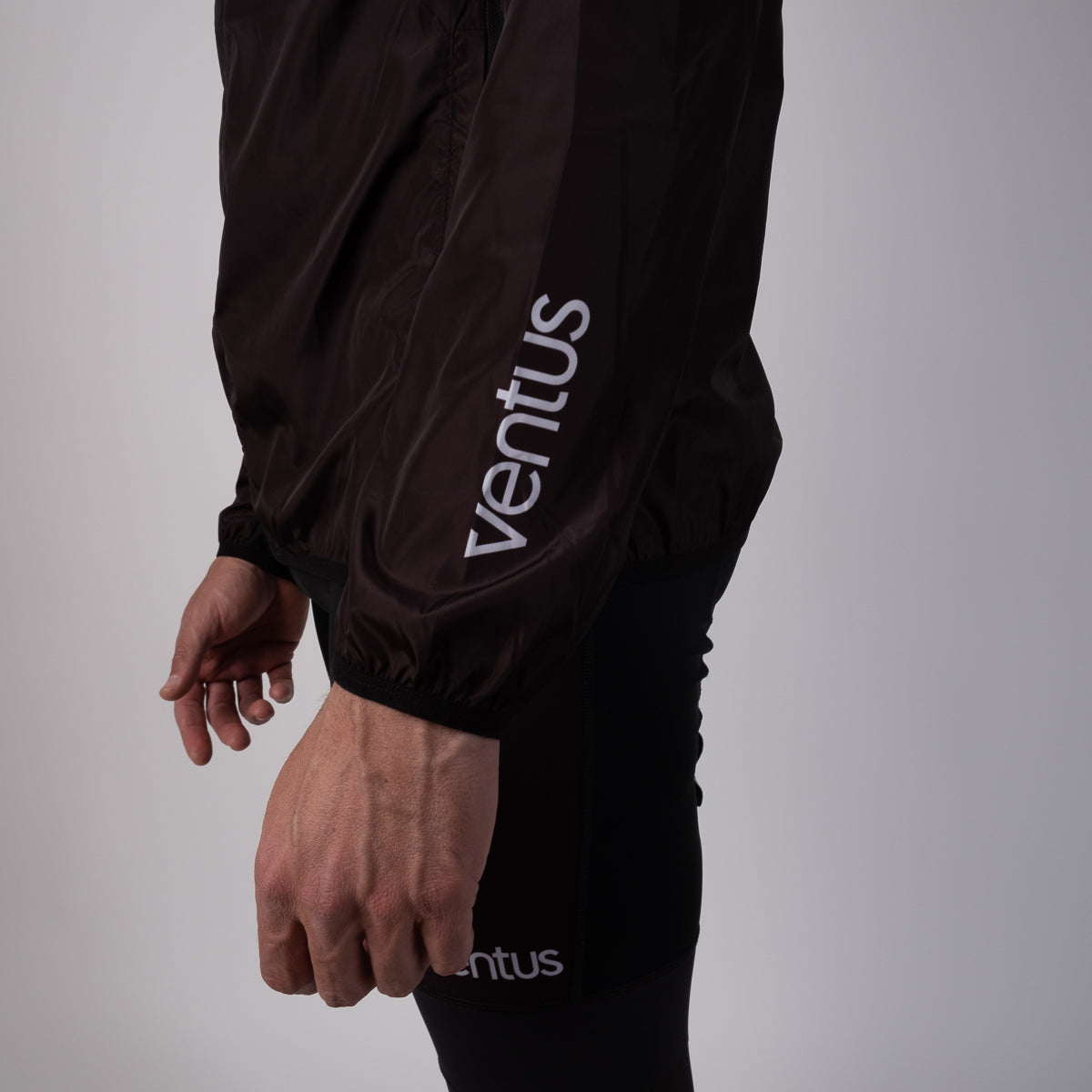 Windbreaker Lightweight Lifestyle Jacket
