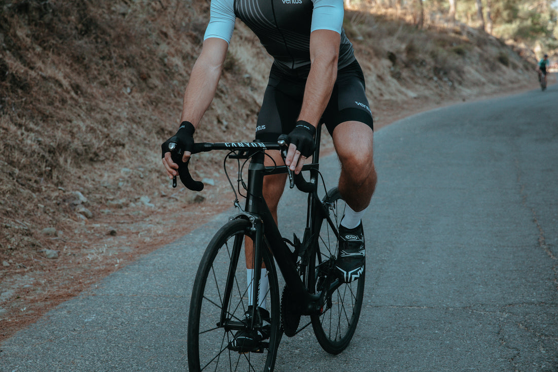 Cycling Clothing For Beginners - Essential Cycling Kit Items To Get Started  